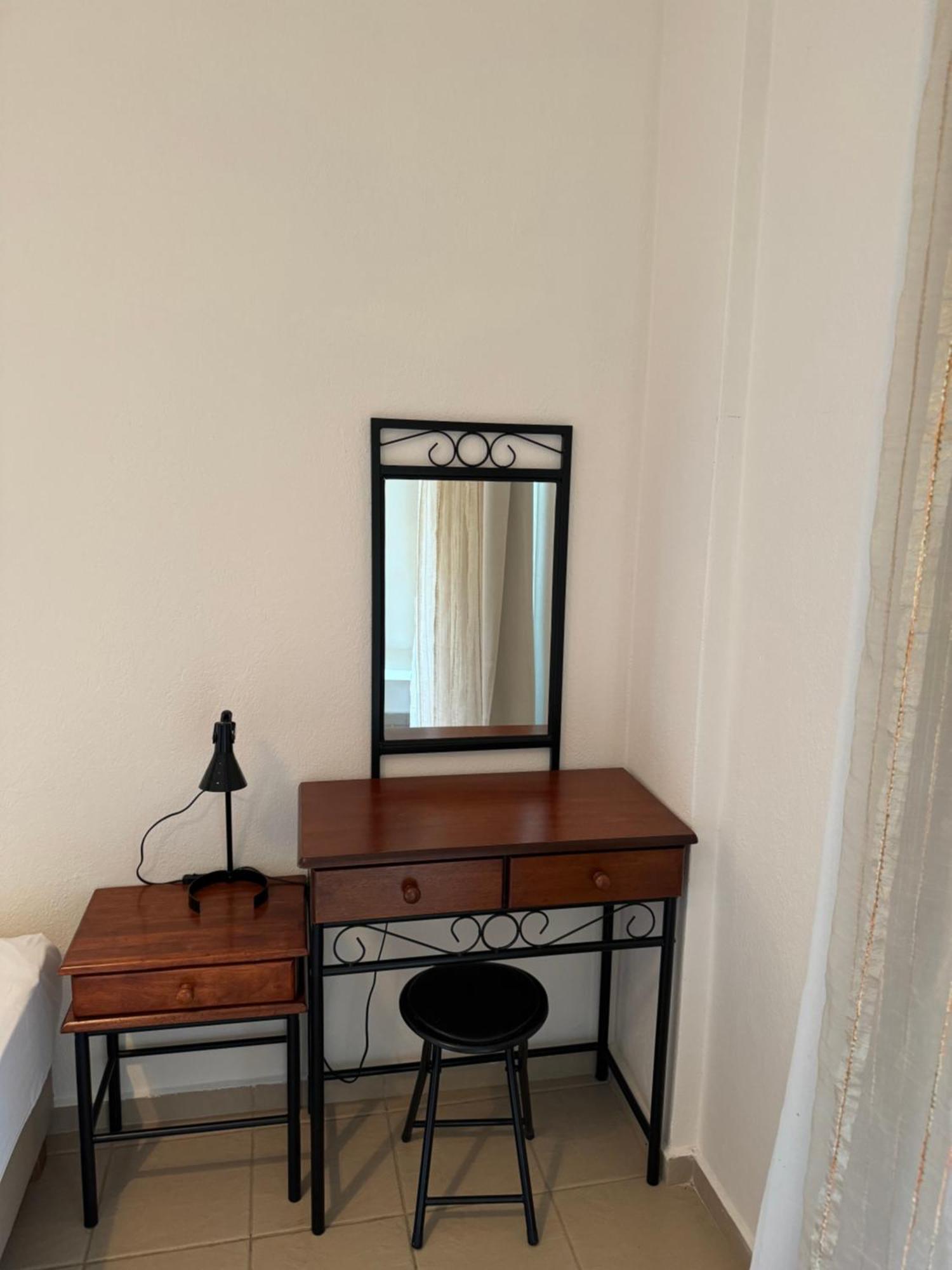 Dafnes Rooms Fourka Buitenkant foto