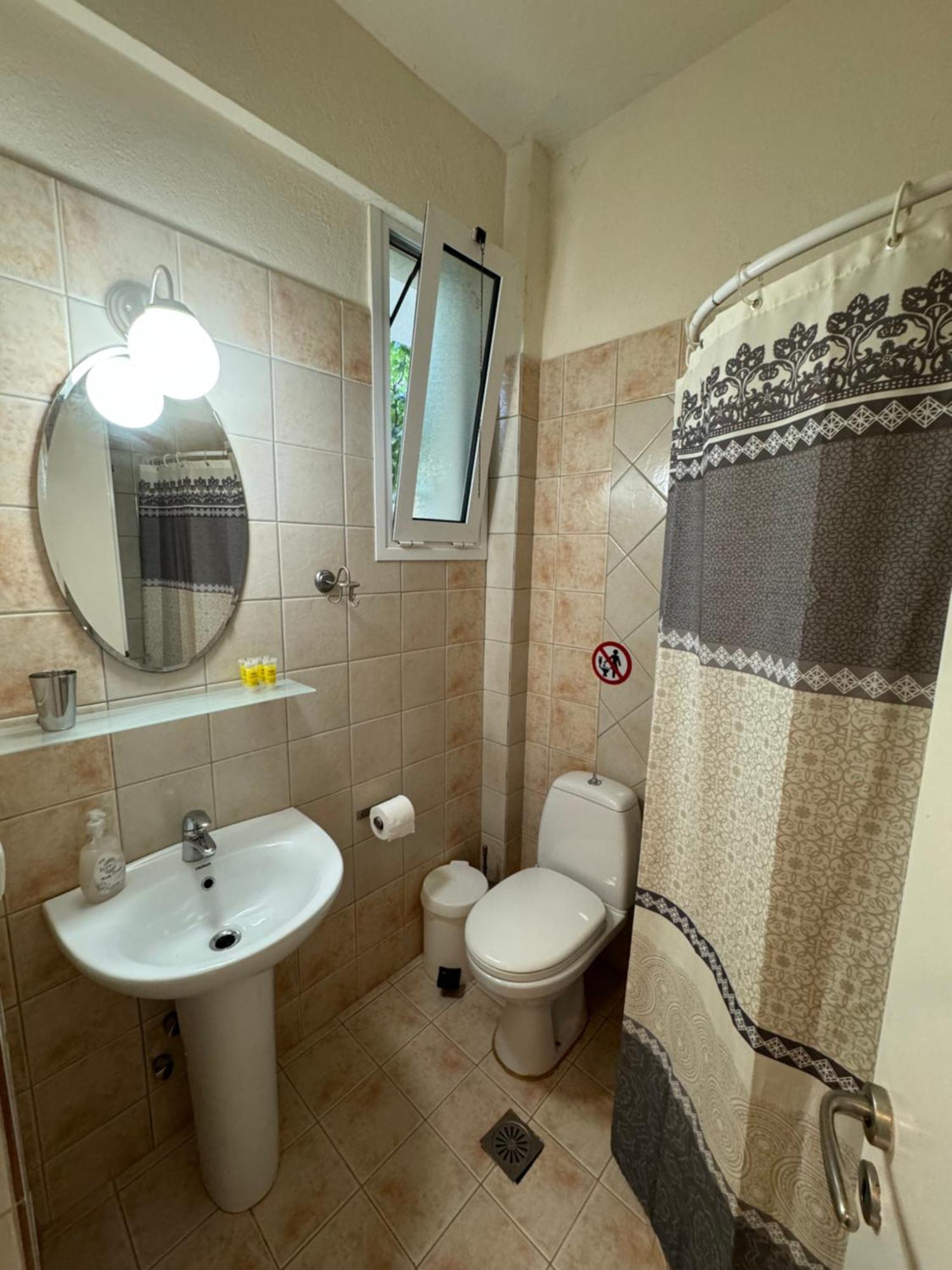 Dafnes Rooms Fourka Buitenkant foto